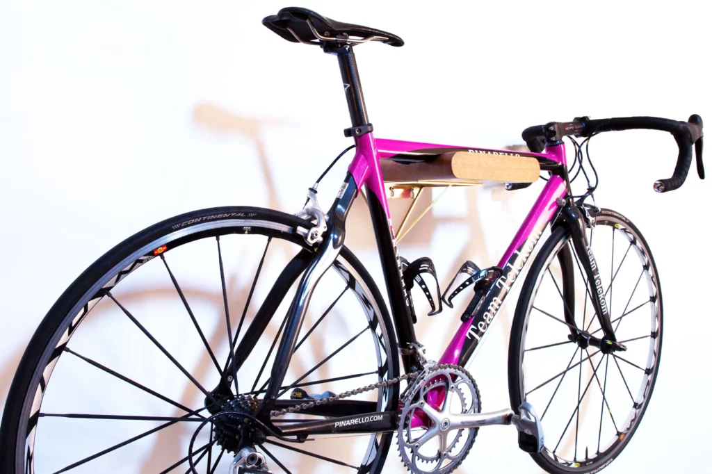 pinarello_team-telecom_blacknrose_4_bicycle